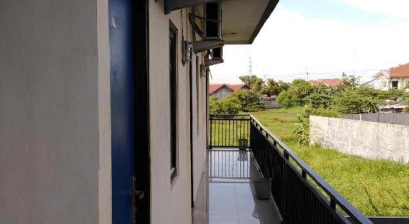 Richmond Guest House Cirebon Redpartner Bagian luar foto